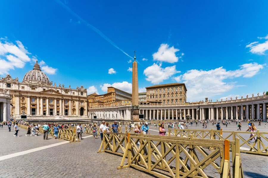 Rome: St. Peter's Basilica, Square and Grottoes Guided Tour - Price and Logistics: What You’re Paying For