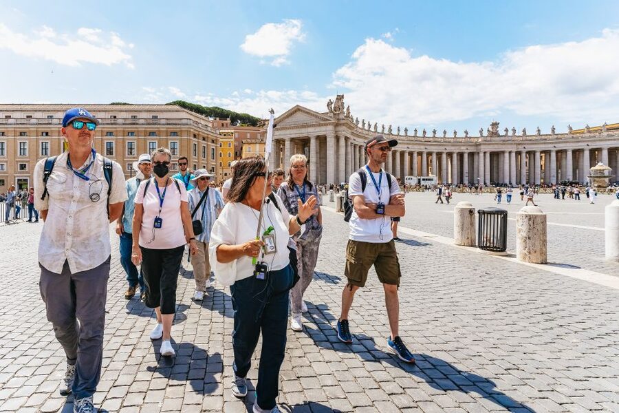 Rome: St. Peter's Basilica, Square and Grottoes Guided Tour - Should You Book It?