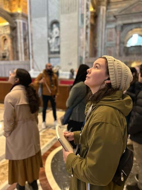 Rome: St. Peter’s Basilica Tour with Vatican Grottoes - St. Peter’s Square orientation: get the symbols before you go inside