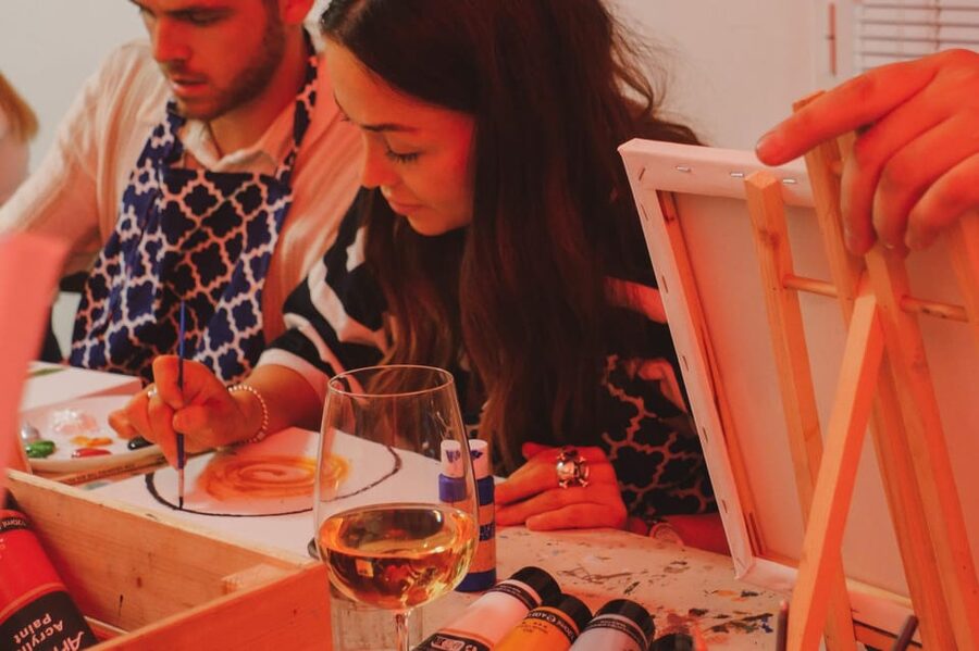 Rome: Tipsy Painting Class with Fine Wine and Arts - Roman-Style Pizza and the Snack Reality Check