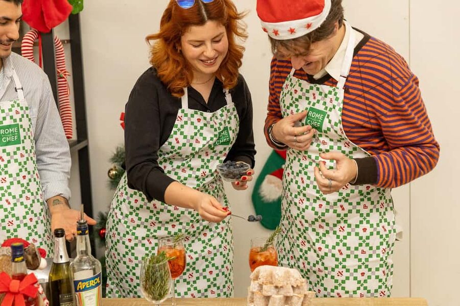 Rome: Traditional Pasta with Cocktails Cooking Class - How the Rome spritz and pasta class flows (3 hours, no fluff)