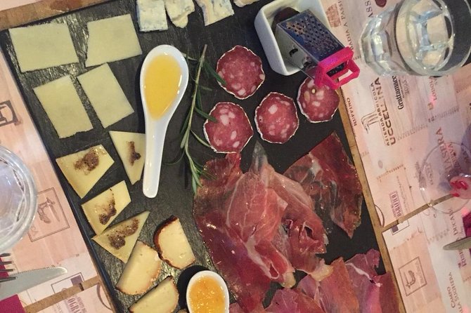 Rome: Trastevere Food tour with Free-Flowing Fine Wine - Gelato at Fatamorgana Gelateria: The Final Sweet Landing