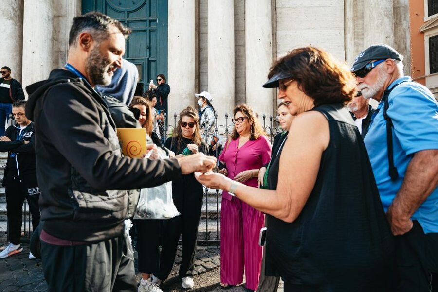 Rome: Trevi Fountain and Underground Guided Tour - Key things I’d circle before you go