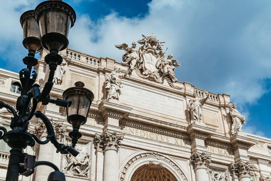 Rome: Trevi Fountain and Underground Guided Tour - The 2000-year aqueduct still supplying water to Trevi
