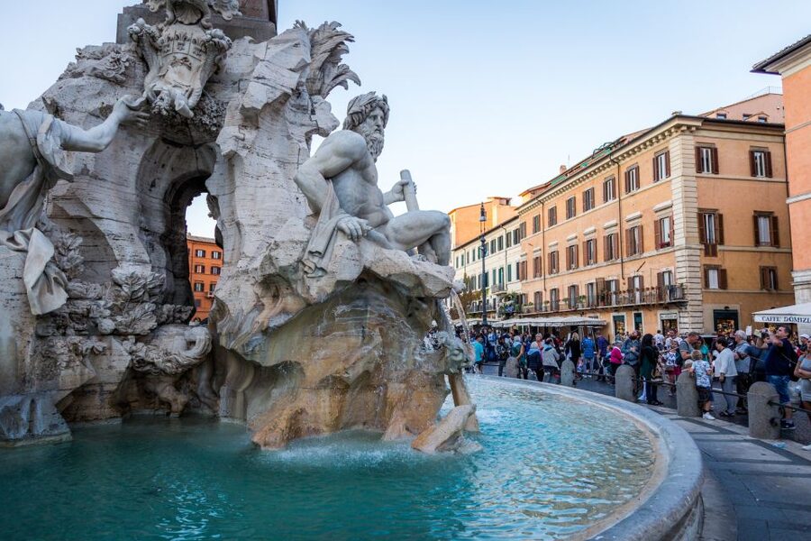 Rome: Trevi Fountain, Spanish Steps & Pantheon Walking Tour - Piazza Colonna and the In-Between Stops That Make the Walk Feel Local