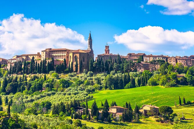 Rome: Tuscany & Montepulciano Day Trip with Lunch & Wine Tasting - Piazza del Popolo Start, Coach Comfort, and Why Headsets Help