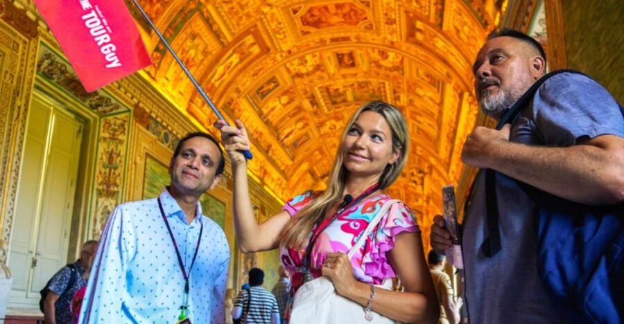 Rome: Vatican Evening Tour with Sistine Chapel and Museums - Why the Vatican Museums feel better after dark