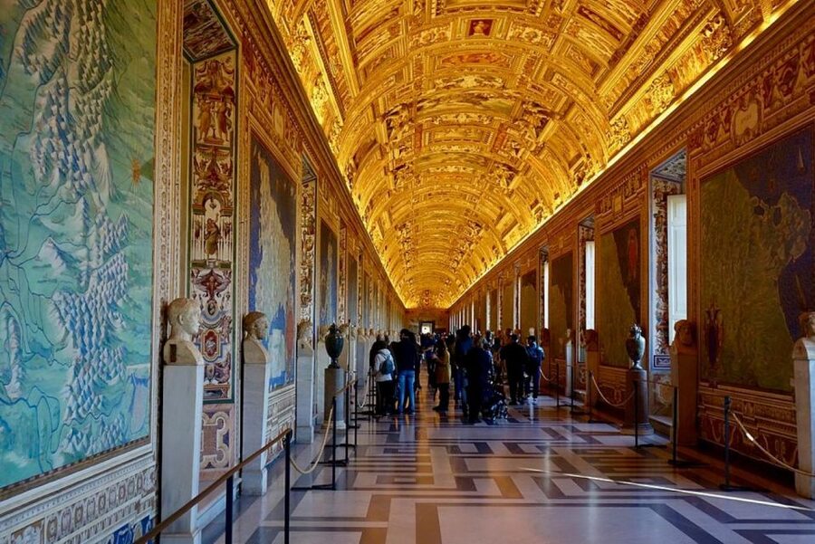 Rome: Vatican Museums and Sistine Chapel Guided Tour - Crowd Reality: How to Make This Tour Feel Smooth