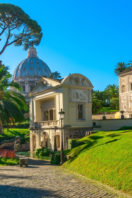 Rome: Vatican Museums & Sistine Chapel Guided Tour - Vatican Museums Route: Rotunda, Maps, and Tapestries