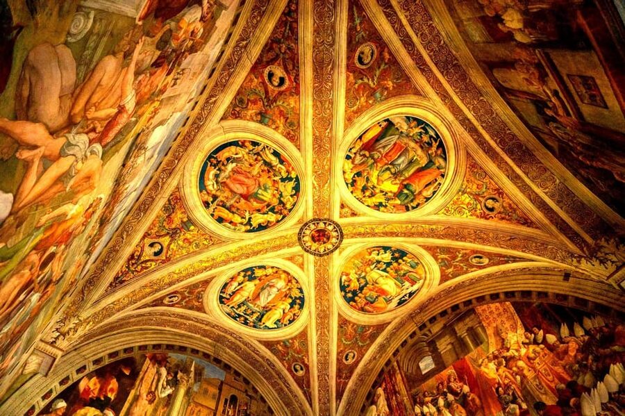 Rome: Vatican Museums & Sistine Chapel Ticket + Tour Options - Meeting Point on Via Mocenigo: How to Find Crown Tours Without Stress