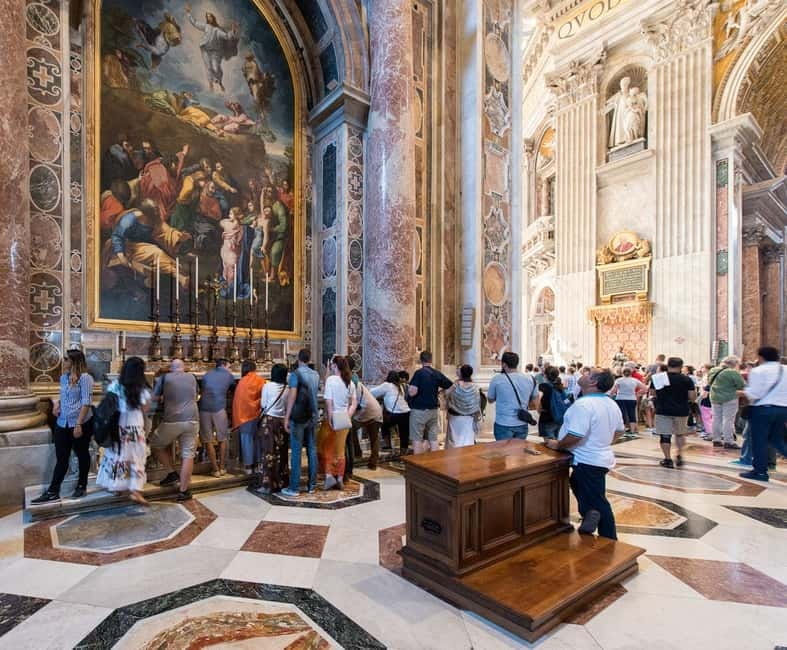 Rome: Vatican Museums, Sistine Chapel Tour & Basilica Access - Belvedere Courtyard sculptures: Laocoön and Apollo in real proportions