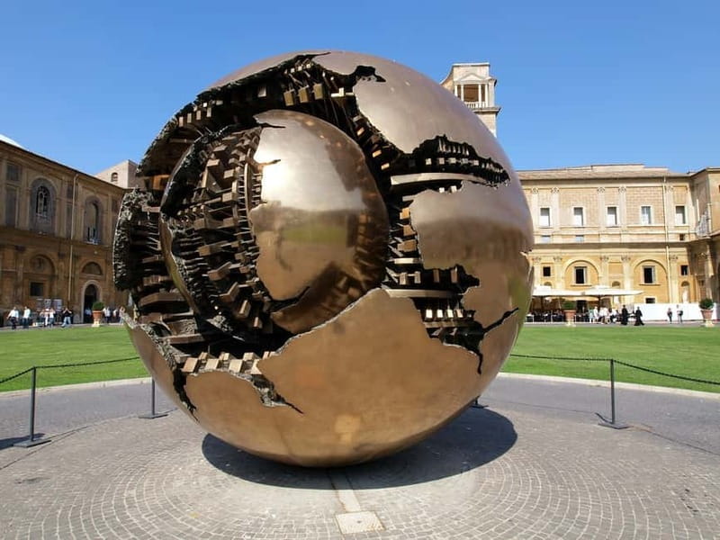 Rome: Vatican, Sistine Chapel & St. Peter's Basilica Tour - Gallery of Tapestries: what you see is only half the story