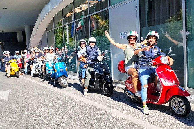 Rome Vespa Small Group Sightseeing Tour, 3 Hour Experience - Why a vintage Vespa tour is the quickest way to get bearings in Rome