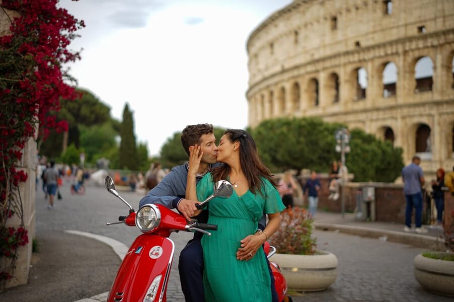 Rome Vespa Tour with Professional Photoshoot - Janiculum Hill Photo Stop, The Wide Rome Moment