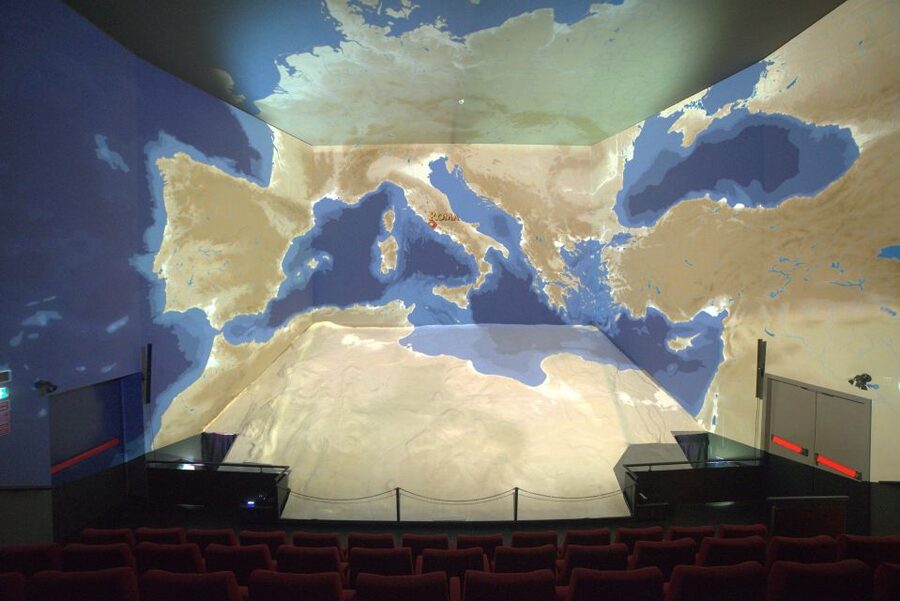 Rome: Welcome To Rome Immersive Multimedia Show - The city model and the “flying” effect, explained