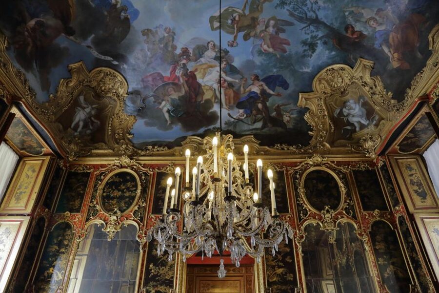 Royal Palace of Turin Skip-the-Line Ticket and Guided Tour - Should you book the Royal Palace of Turin skip-the-line guided tour?