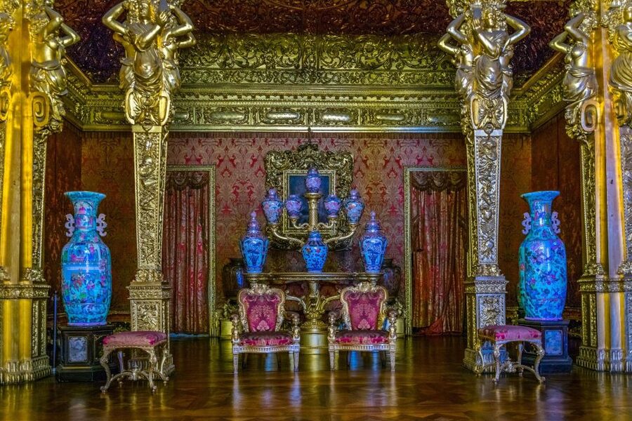 Royal Palace of Turin Skip-the-Line Ticket and Guided Tour - Royal House of Savoy rooms, explained in real-life terms