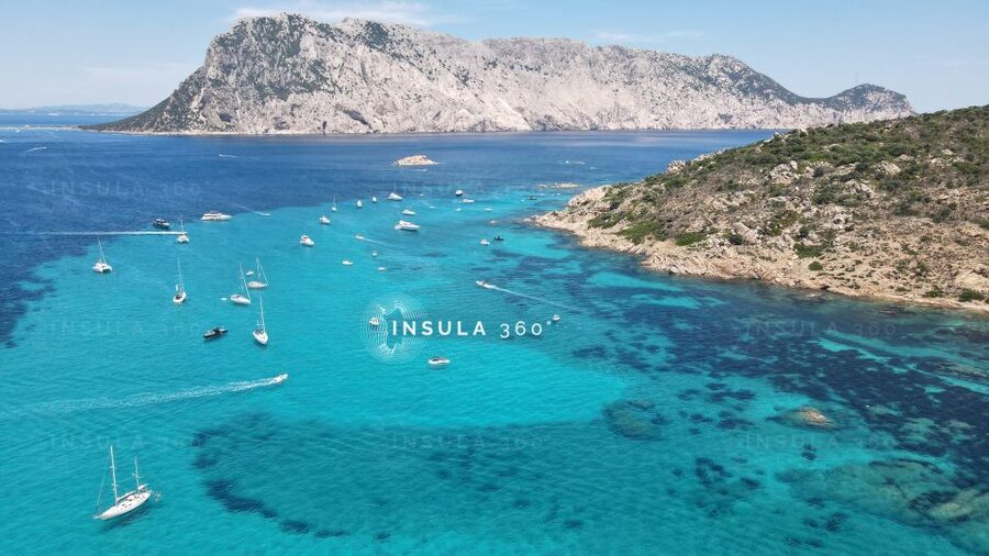San Teodoro: Tavolara and Molara Islands Dinghy Excursion - Stop 1: Cala Suaraccia secret cove time, where you start in the best water
