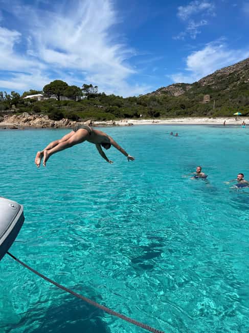 San Teodoro: Tavolara and Molara Islands Dinghy Excursion - Meeting at Cala Suaraccia, and why the 5-minute safety brief matters