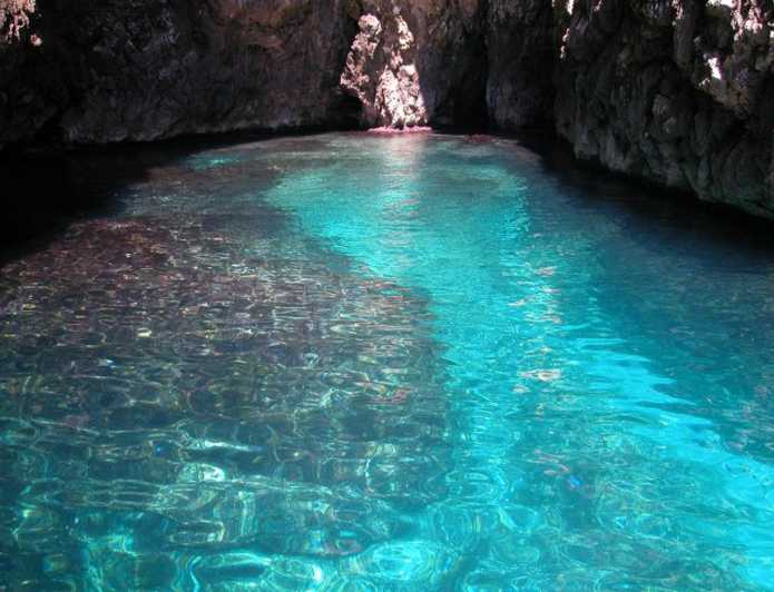 Santa Maria di Leuca: Caves Boat Tour - Punta Meliso, Basilica viewpoints, and the Leuca lighthouse from the water