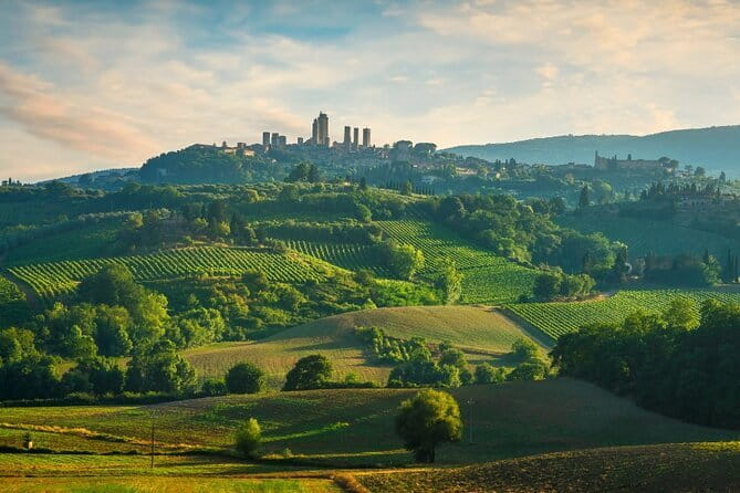 Semi Private Deep Wine Chianti and San Gimignano from Florence - Small group Florence to Chianti: the day starts calmer