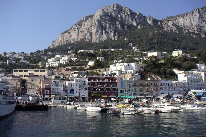 Shared Capri & Anacapri Full-Day Tour from Sorrento - Crowds, Waiting, and Guide Quality: How to Stay Positive