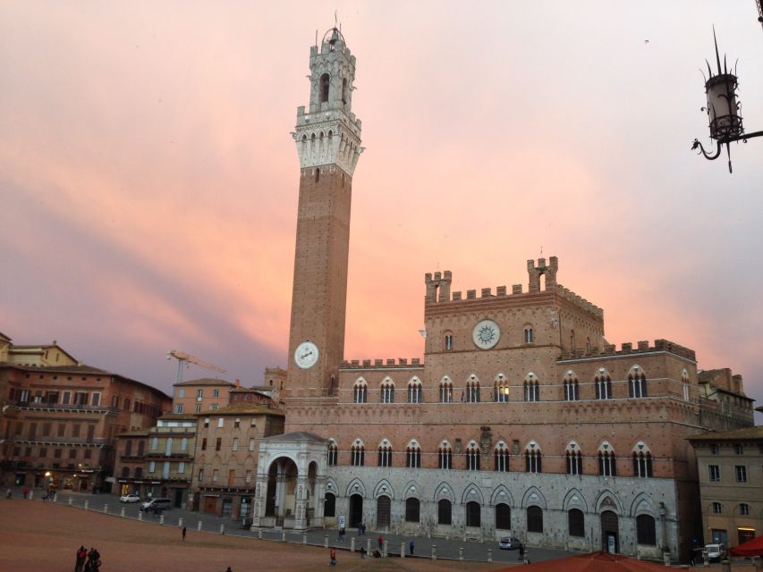 Siena: 3h Private City Walking Tour with Optional Cathedral - Starting Under the Big Tree: San Domenico Sets the Tone