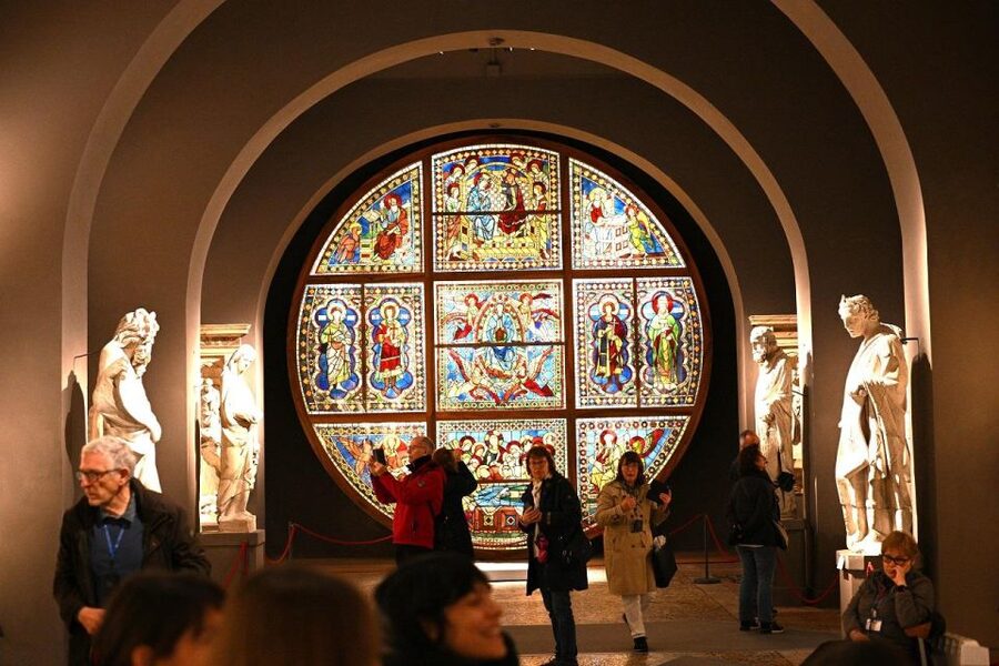Siena Walking Tour with Cathedral and Crypt & Museum Option - Who should book this (and who should think twice)