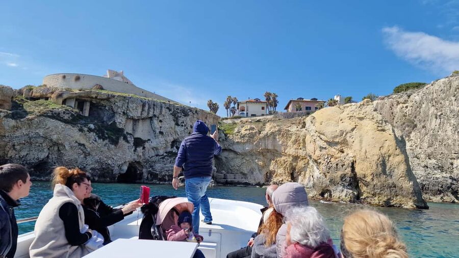 Siracusa: Ortigia & Sea Caves Speedboat Tour with Swim Stop - What to Bring and How to Prep for a Sea Caves Swim Day