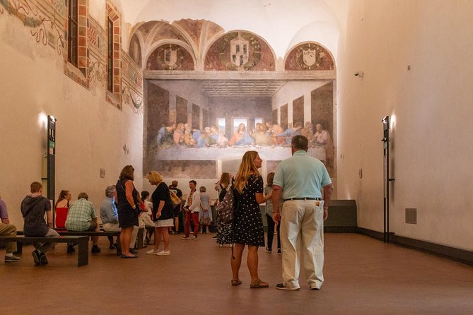Skip the Line: Essential Milan Tour Including Da Vinci's 'The Last Supper' - La Scala Theatre area: seeing opera history in its home setting