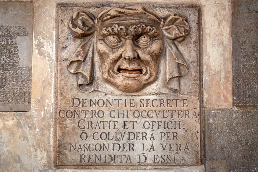 Skip-the-Line Guided Tour of Doge's Palace - Inside the Palace, Power Rooms and the Art You’ll Recognize