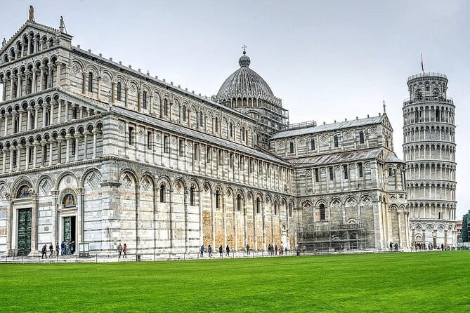 Skip-the-Line Guided Tour of Michelangelo’s David in Florence - Should you book it? My straight answer