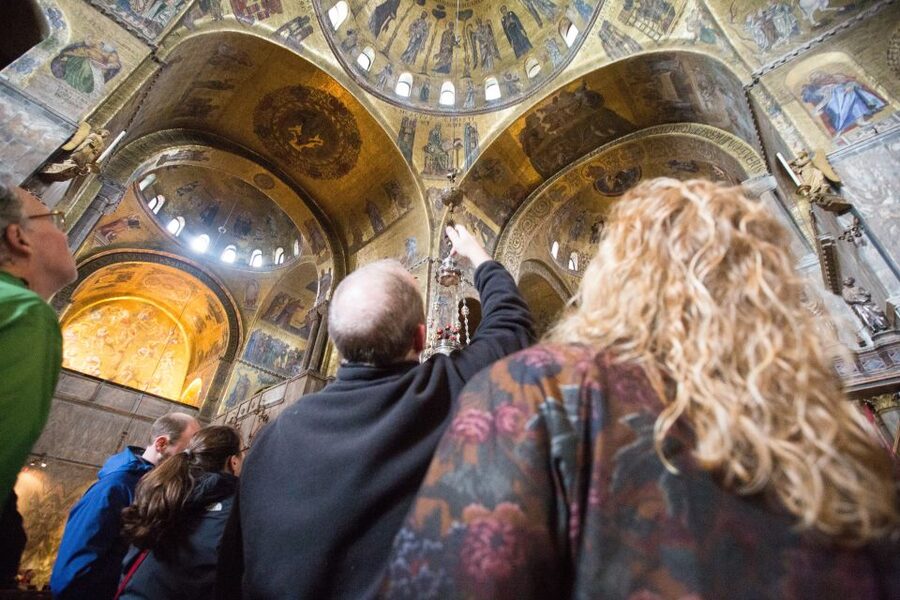 Skip the Line: St. Mark's Basilica Guided Tour - Language Options, Guide Style, and How to Get the Most Out of It