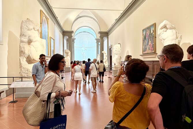 Skip the line: Uffizi and Accademia Small Group Walking Tour - How skip-the-line changes your mental day