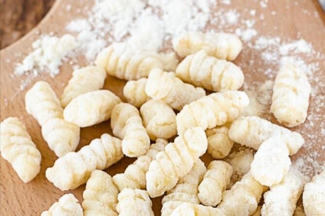 Small-Group Cooking Class in Positano: Gnocchi, Tiramisù & Drinks - Wine with lunch or dinner, and the limoncello finish
