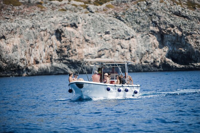 Small group tour of the caves of Santa Maria di Leuca - Grotte Marine di Leuca: what happens once you arrive
