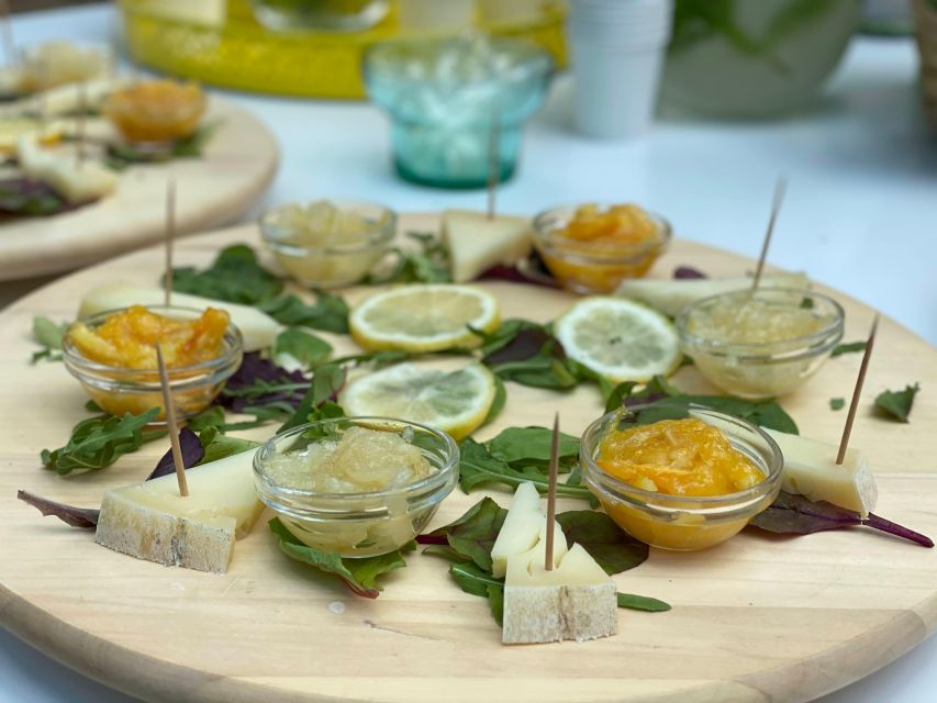 Sorrento: Lemon Garden Tour with Marmalade Tasting - Walking the Lemon Garden: Pergola Training and Old-Grove Details