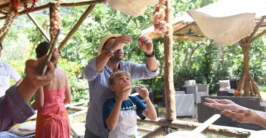 Sorrento: Pizza Lesson, Wine, and Limoncello at a Local Farm - Welcome drink, lawn break, and a gentle warm-up