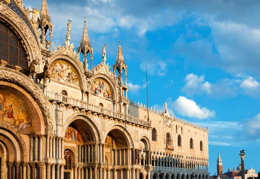 St Mark's Basilica and Doge's Palace Priority Entry Ticket - Priority Entry Starts at San Zaccaria, Not the Main Crowd