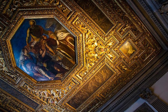 St Mark's Basilica & Doge's Palace with Secret Passages Access - Doge’s Palace secret routes, not just another big-city tour