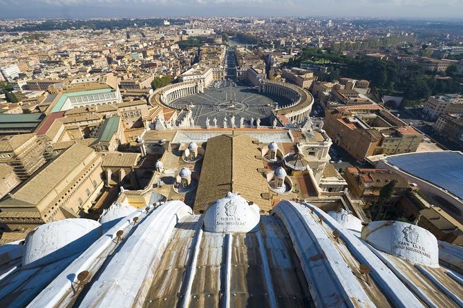 St. Peter’s Basilica Priority Access Tour with Dome & Crypt - St. Peter’s Square First, Before It Becomes a Crowd Challenge