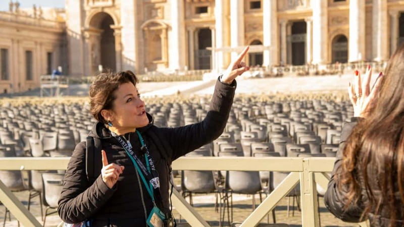 St. Peter's Dome Climb, Basilica and Vatacombs Tour - Key highlights worth planning around