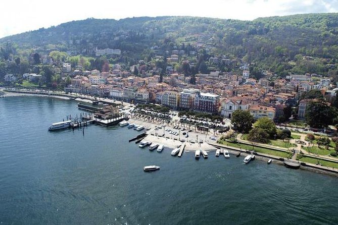 Stresa: 1-Day 3 Borromean Islands Hop-On Hop-Off Boat Tour - What to Do If Communication Gets Messy