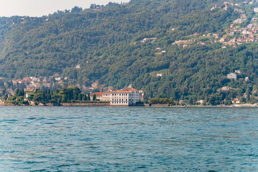 Stresa: 3 Borromean Islands Hop-On Hop-Off Boat Tour - Isola Bella: palace, caves, gardens, terraces, and shopping
