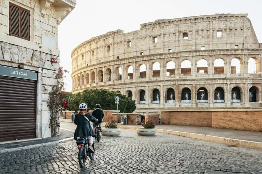 Sunrise in Rome: Small Group E-Bike Tour & Italian breakfast - Piazza di Spagna and the Spanish Steps viewpoint feel effortless