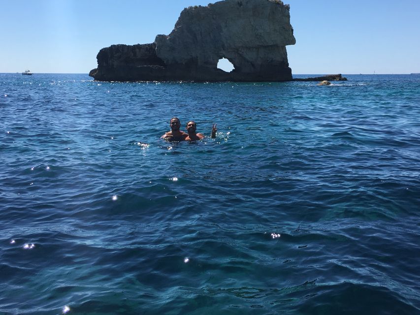Syracuse: Boat Trip of Ortigia Island and Sea Caves - Ortigia Looks Different From a Boat, and That Matters