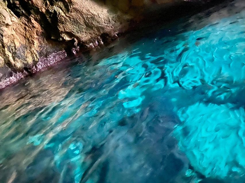 Syracuse: Boat Trip of Ortigia Island and Sea Caves - Castello Maniace: fortress views, then the swim break