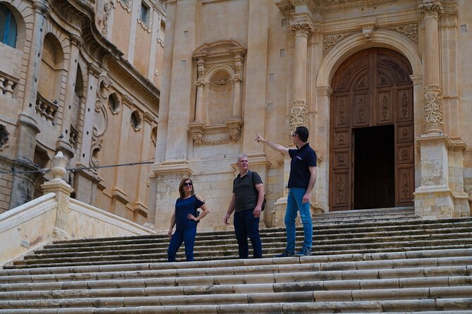 Syracuse, Ortigia and Noto walking tour from Catania - Hotel pickup at 8:45 and the small-group pace
