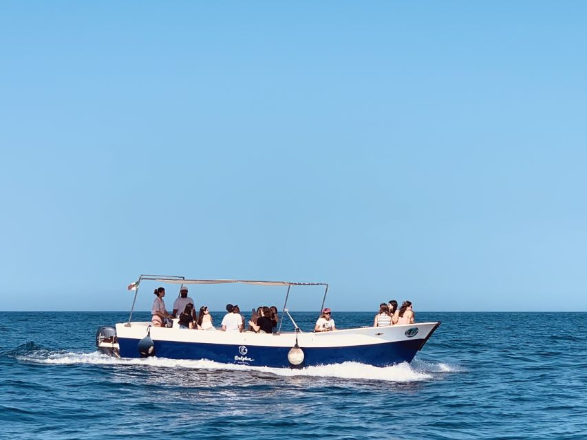 Syracuse: Pillirina, Ortigia, and Sea Caves Tour by Boat - Getting Oriented: Meeting Point and the First Cruise Moments