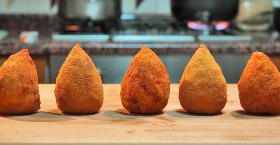 Taormina: Arancino Making Class with Drinks - Wine, soft drinks, and why the meal part matters